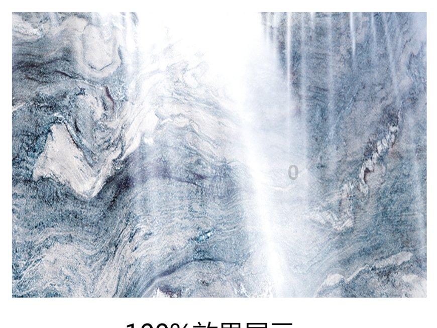 气质辣妈，一袭黑吊带裙搭配温柔小凉拖，轻松打造高挑的美丽身材